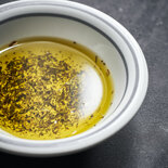 Nicolas Vahé - Organic olive oil with thyme