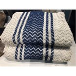 Mijn Stijl - Towel Creamy with dark blue stripe