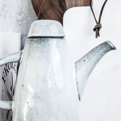 House Doctor - Rustic Jug w/lid